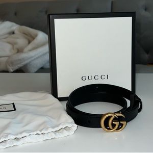 Gucci LEATHER BELT WITH DOUBLE G BUCKLE